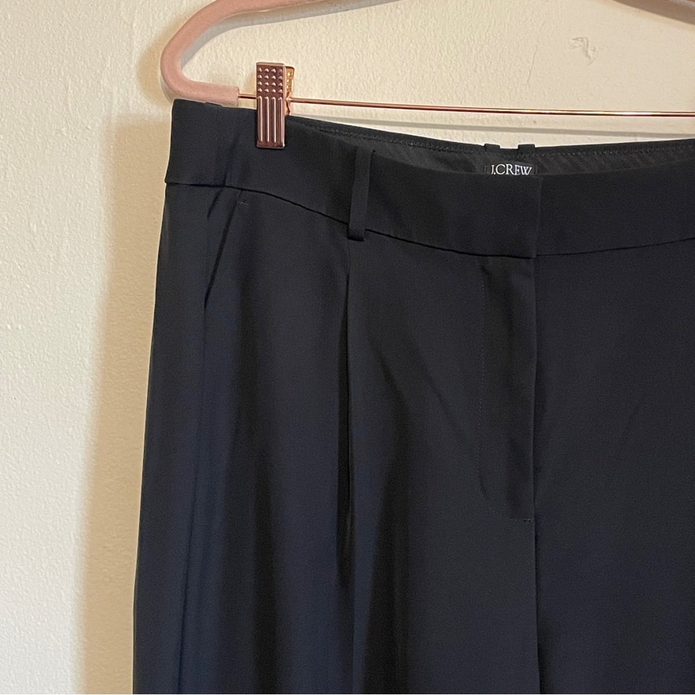 🔥 J. Crew | Black Tapered Essential Pants/Trousers in Drapey Viscose 12 NWT - Picture 3 of 5
